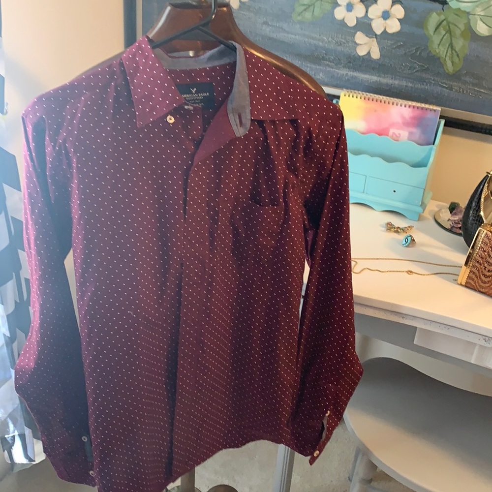 3/$20 American Eagle maroon dress shirt XS